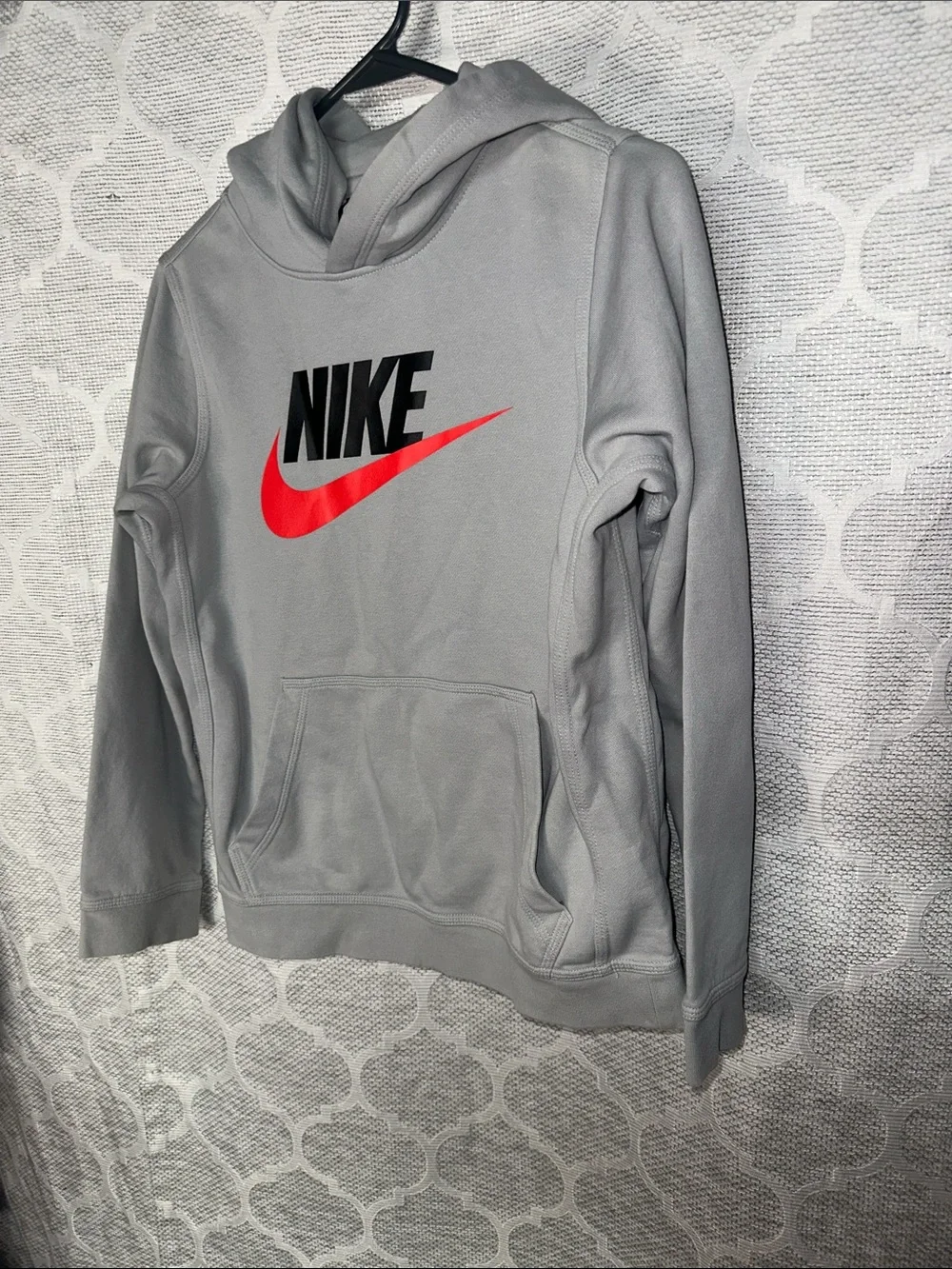 Nike Sportswear Club Fleece Boys Hoodie Size Large L Gray Orange Swoosh Pullover